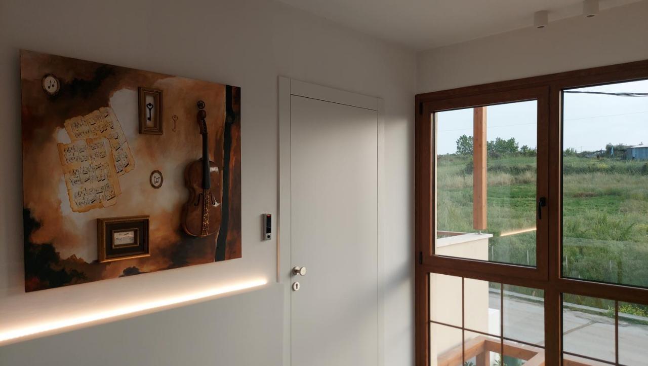 イエリソス Kynara Elegant Livingアパートホテル エクステリア 写真